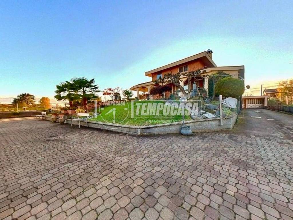 Villa a Leinì in Via Prato Nuovo 47 - Foto 2