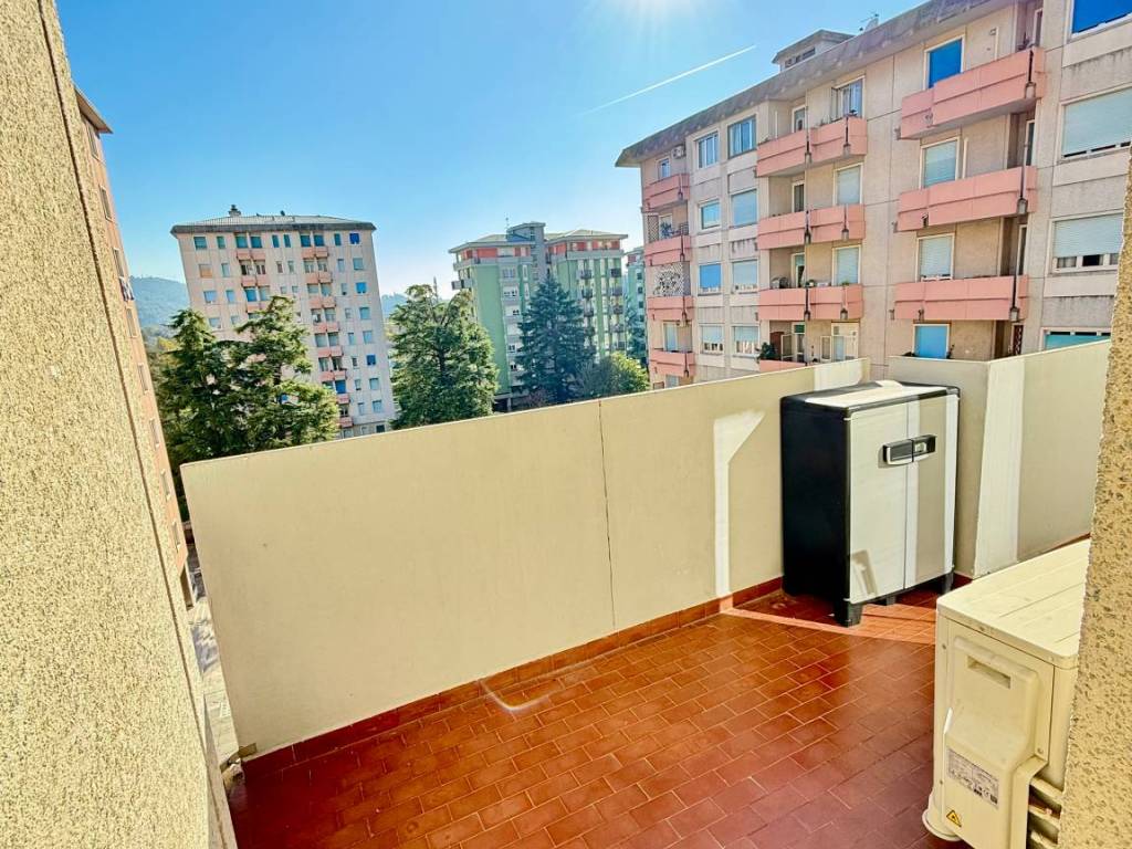 Appartamento a Brescia in Rotonda Vittorio Montiglio - Foto 2