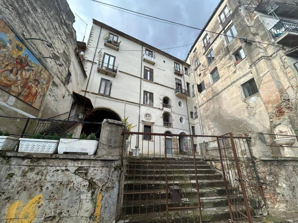 Appartamento a Cosenza in Via Gaeta, 30 - Foto 3
