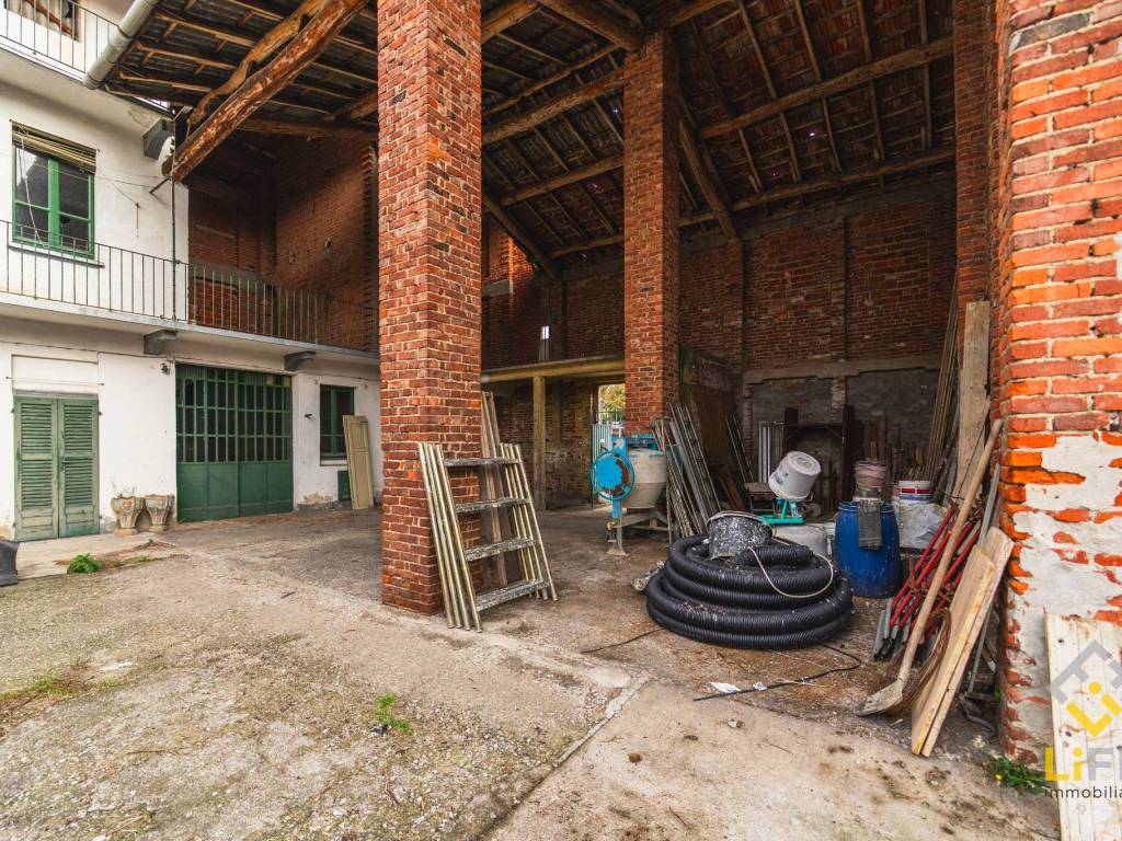 Rustico / casale a Galliate in Via Alberio, 16 - Foto 4