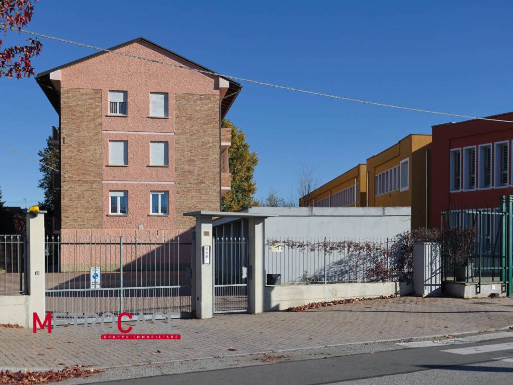 Appartamento a Poirino in Corso Fiume, 75 - Foto 2