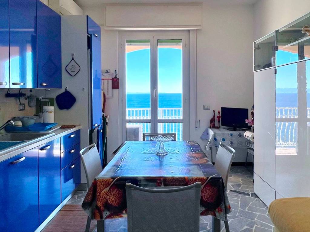 Appartamento a Bergeggi in Via Mede - Foto 4