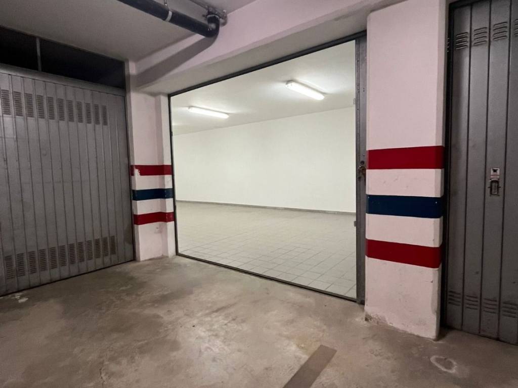 Box / garage a Rivoli in Viale Partigiani d'Italia, 93 - Foto 4