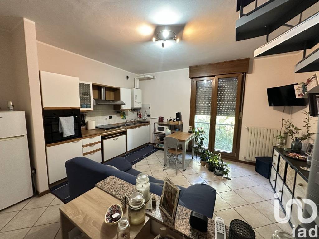 Appartamento a Mirandola in Via Circonvallazione - Foto 2