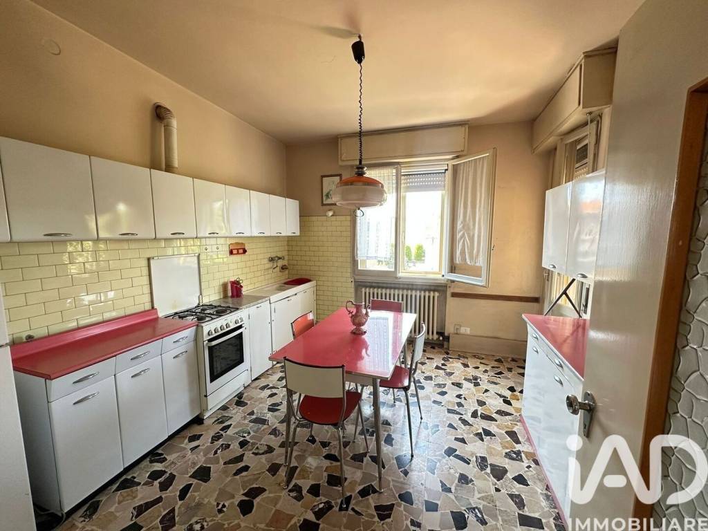 Appartamento a Mirandola in Via IV Novembre - Foto 2