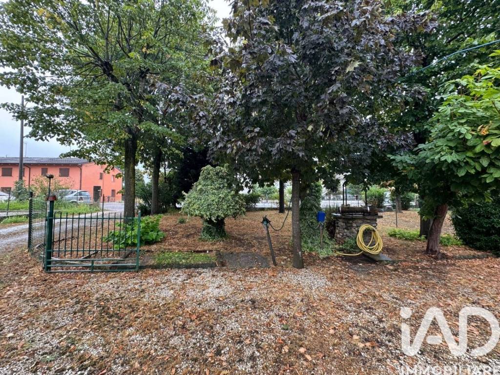 Villa a Mirandola in Via Circonvallazione, 20 - Foto 3
