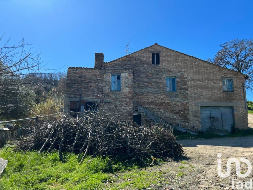 Villa a Petritoli in Frazione granaro - Foto 2