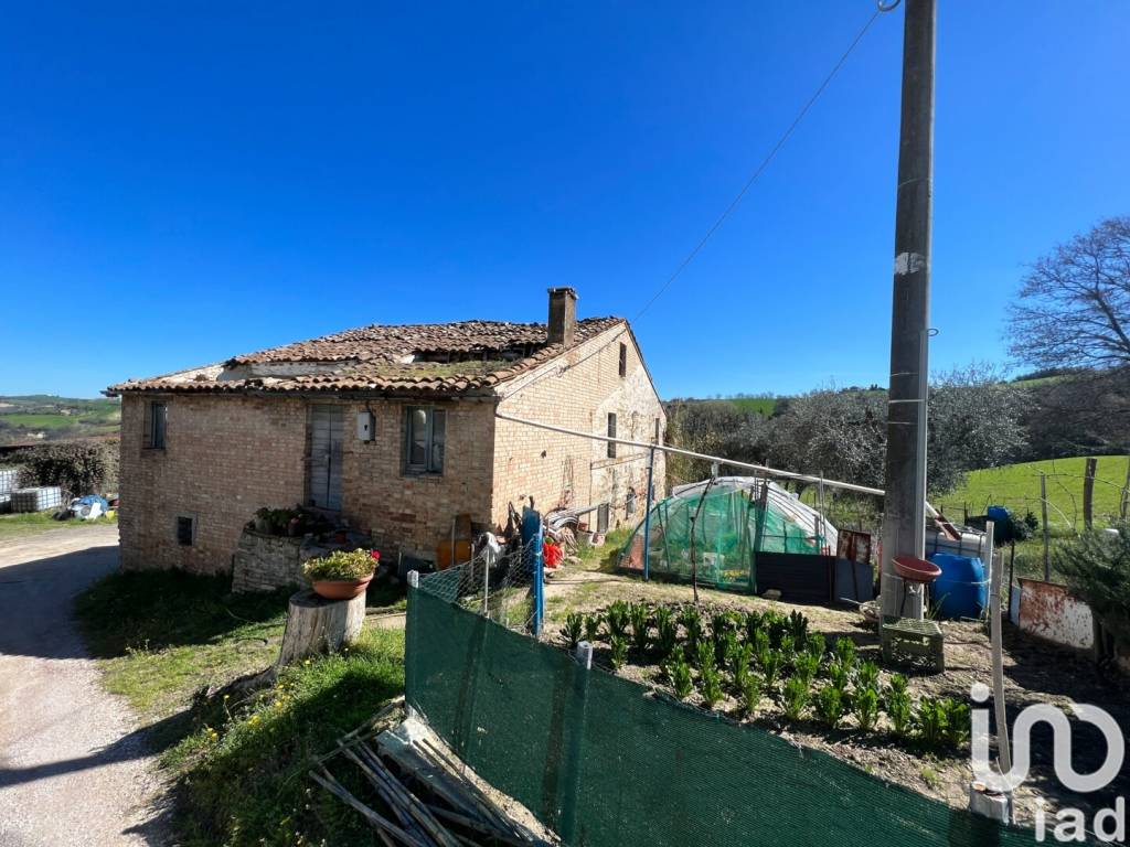 Villa a Petritoli in Frazione granaro - Foto 3
