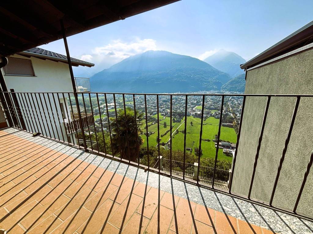 Attico / mansarda a Morbegno in Frazione San Bello - Foto 3