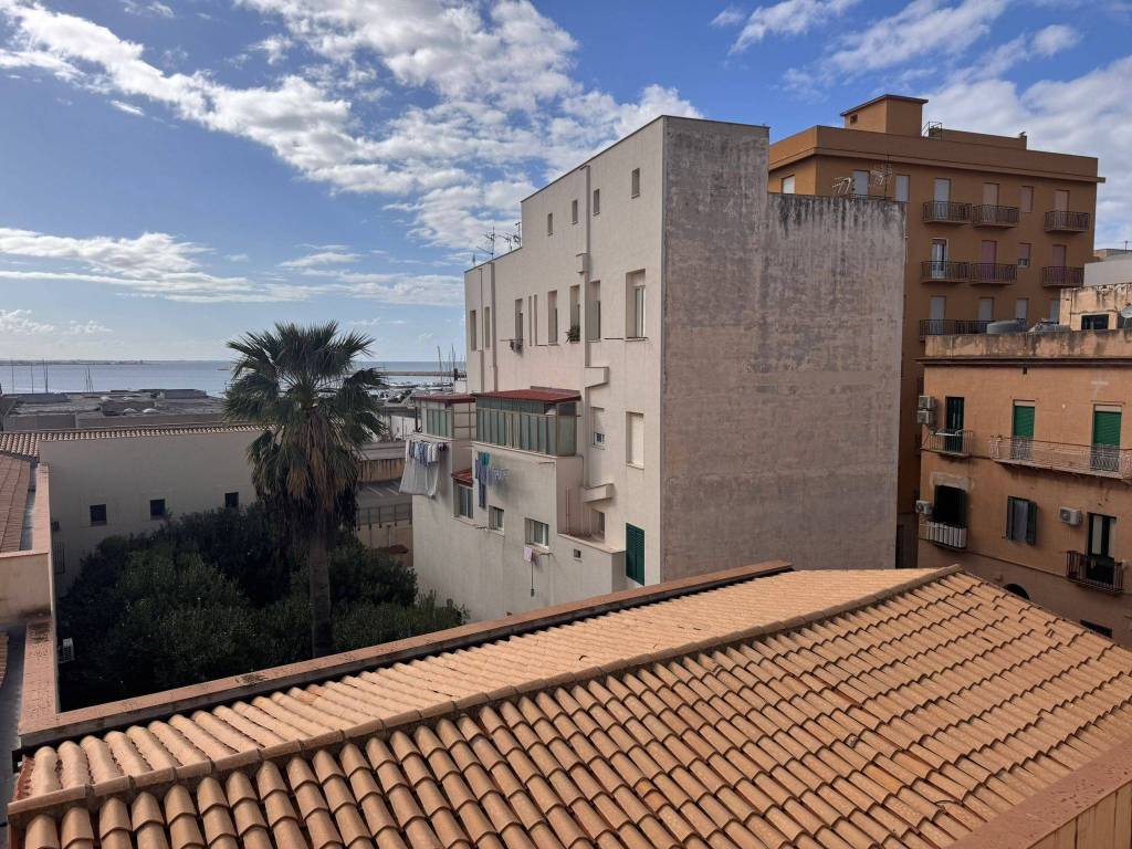 Appartamento a Trapani in Via Carolina - Foto 4