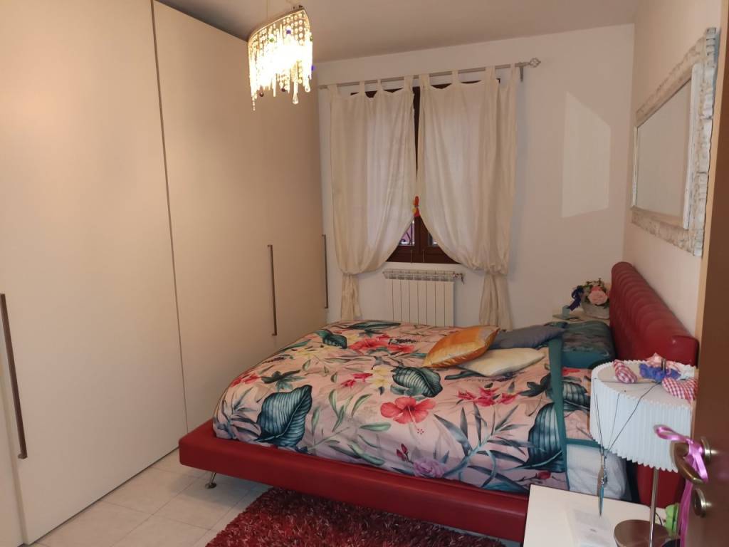 Appartamento a Prato in Via Marco Roncioni - Foto 2
