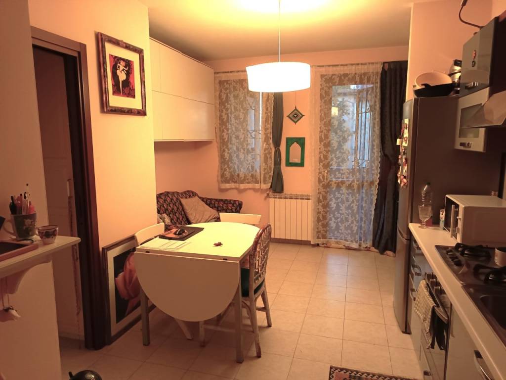 Appartamento a Prato in Via Marco Roncioni - Foto 3
