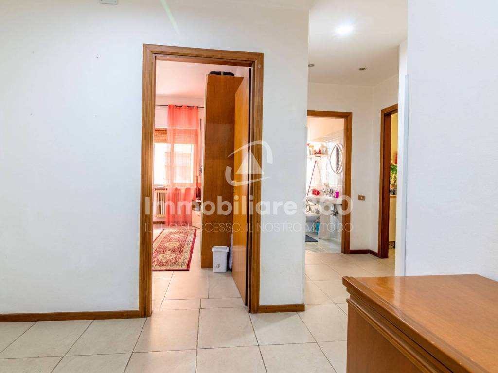 Appartamento a Cosenza in Via Benedetto Croce, 5 - Foto 4