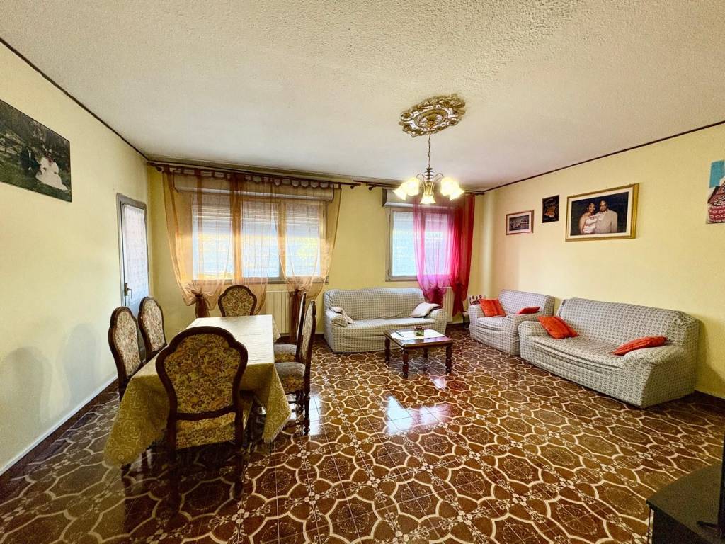 Appartamento a Nichelino in Via Pracavallo - Foto 2
