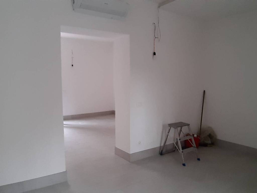 Appartamento a Verona in Via Tombetta - Foto 2