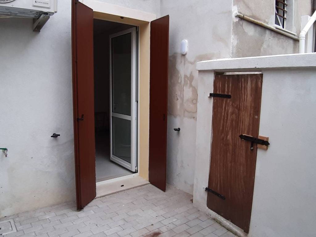 Appartamento a Verona in Via Tombetta - Foto 3