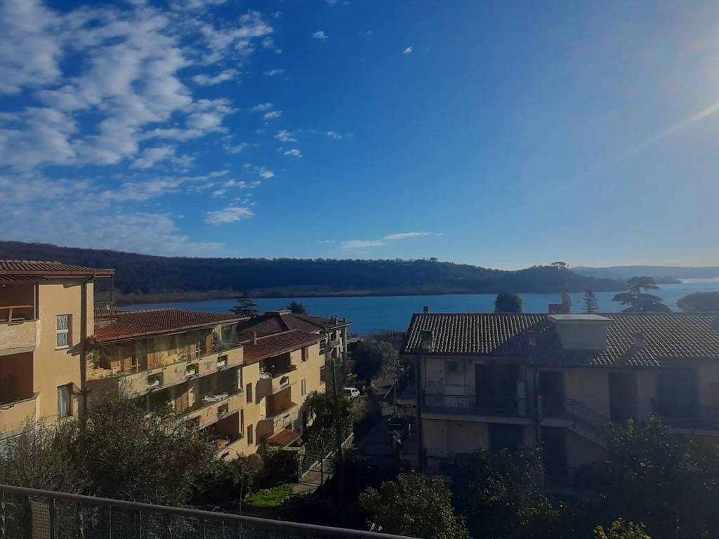 Appartamento a Trevignano romano in Via Monticello, 1 - Foto 3