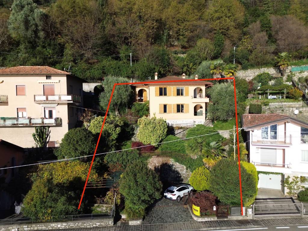 Villa a Menaggio in Via Armando Diaz - Foto 2