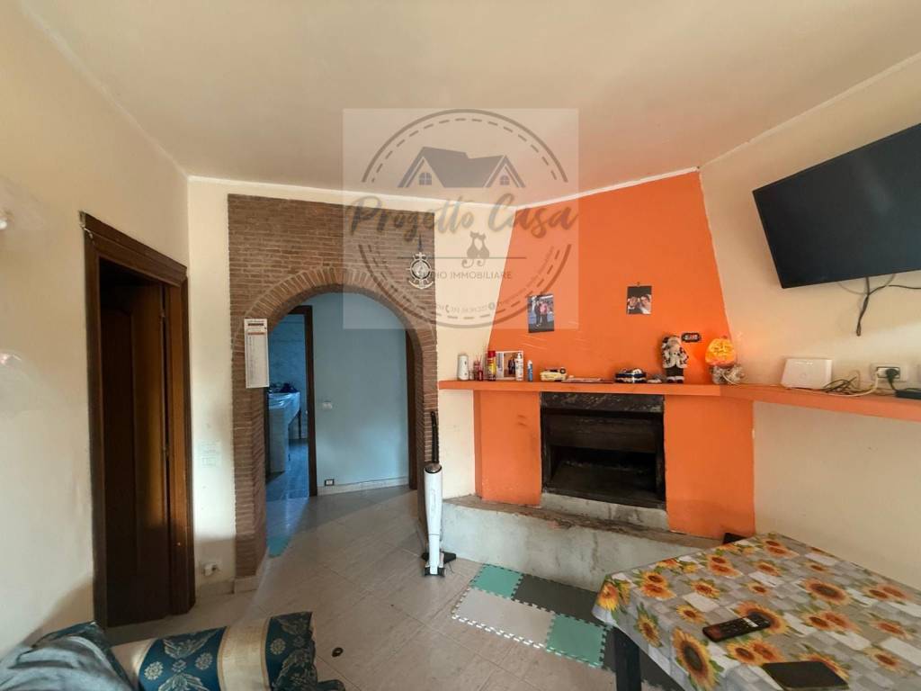 Villa a Velletri in Via Cinelli - Foto 2