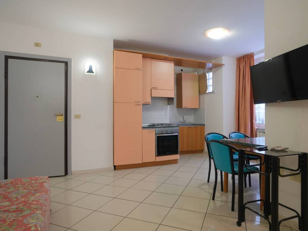 Appartamento a Cattolica in Via V. Delprete, 111 - Foto 2