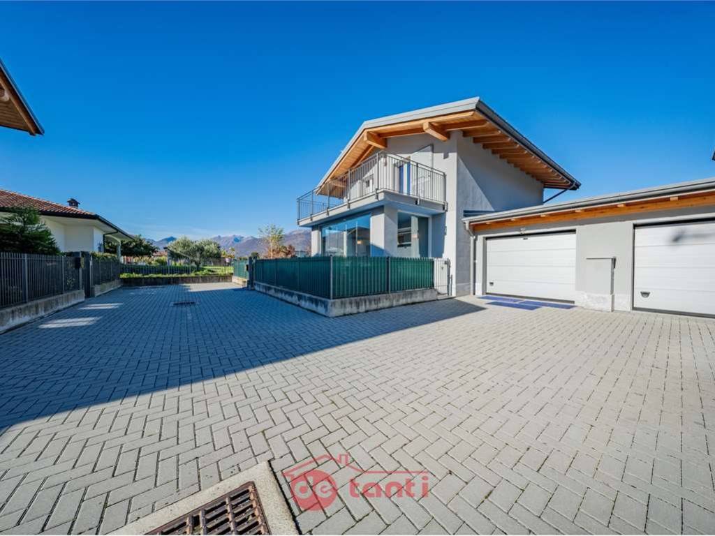 Casa indipendente a Dubino in via della torre, 3/B - Foto 2