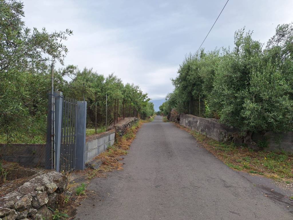 Terreno a Belpasso in Strada Comunale Decima - Foto 3