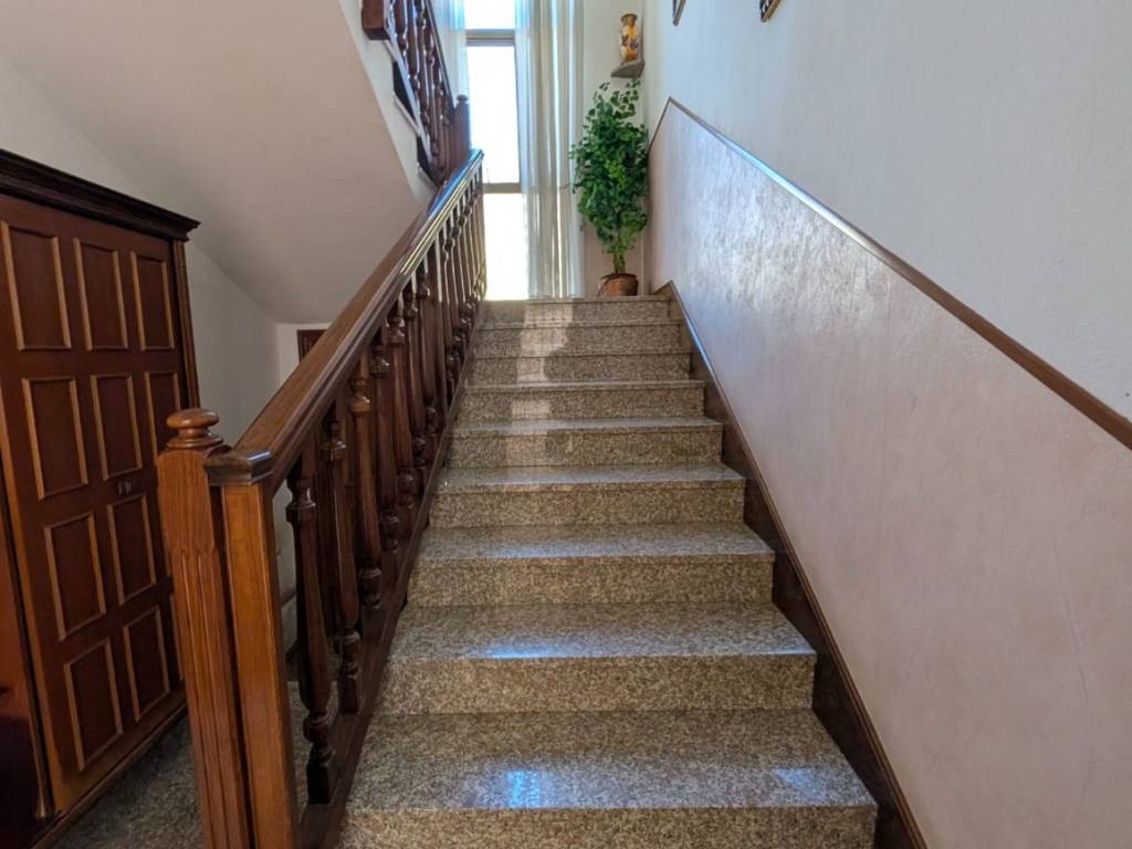 Appartamento a Cabiate in Via Giacomo Matteotti - Foto 3