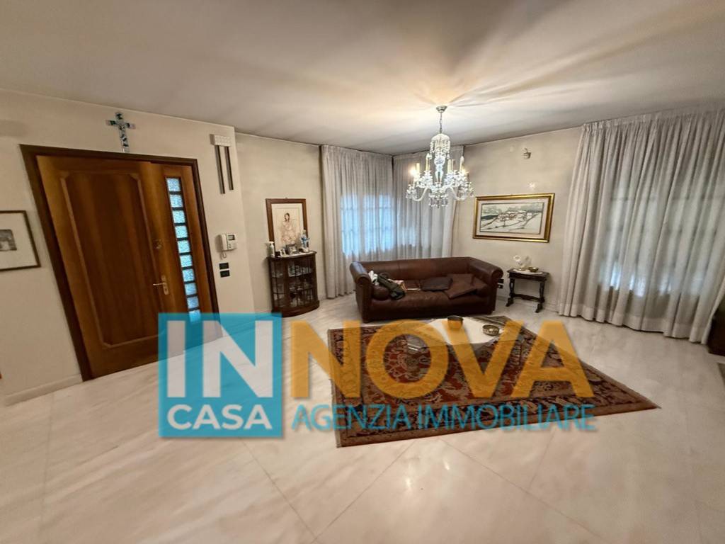 Villa a Mogliano veneto in Via Francesco Barbiero - Foto 3