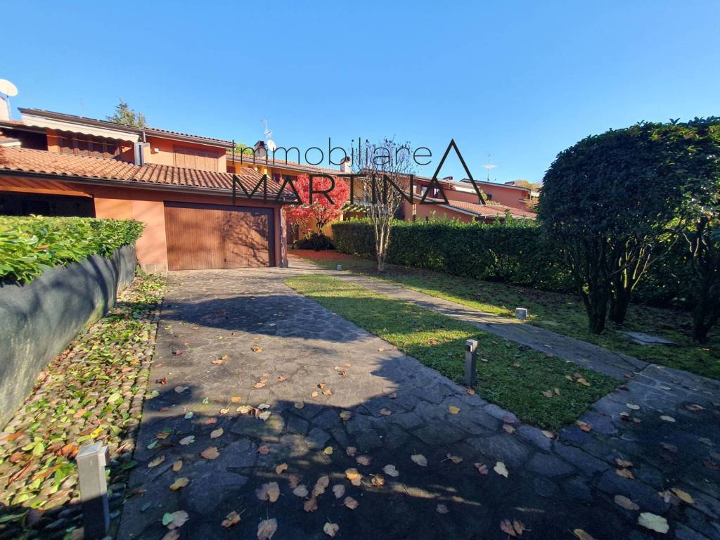 Villa a Gorle in Viale Giulio Zavaritt - Foto 2