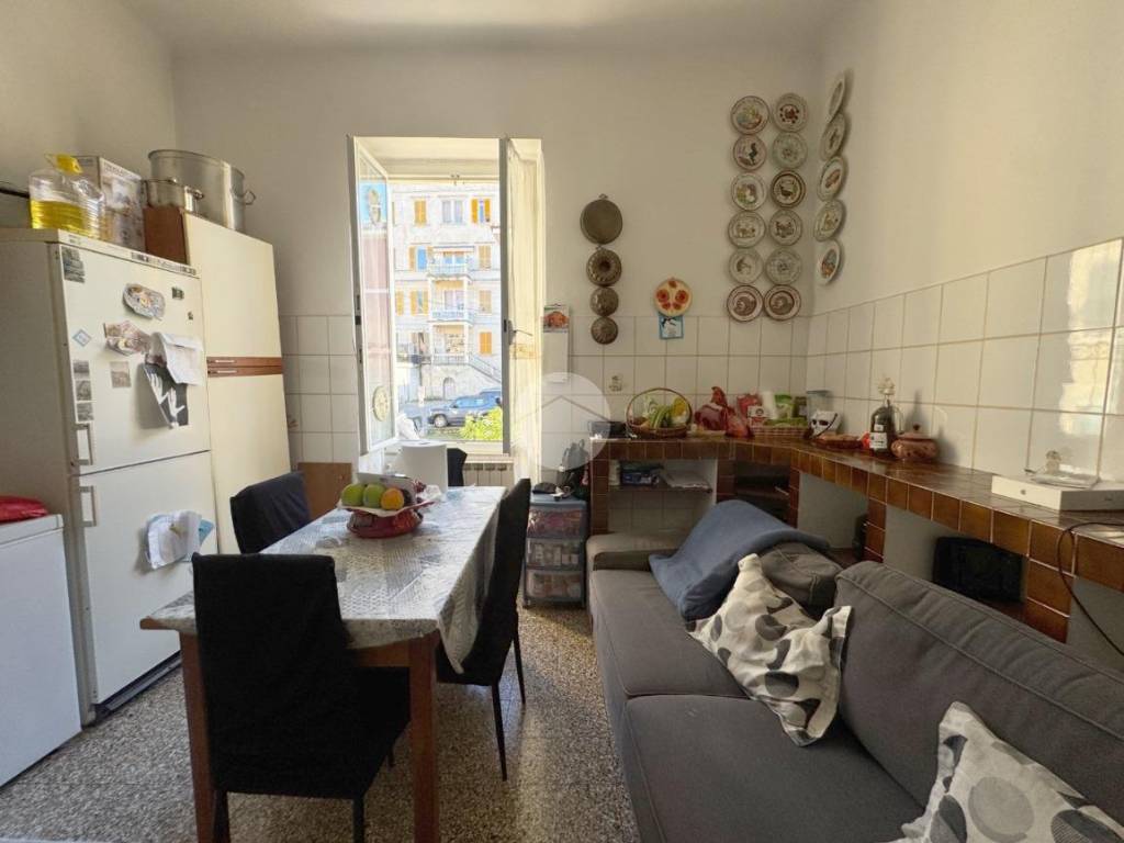 Appartamento a La spezia in Via Agostino Oldoini, 62 - Foto 2