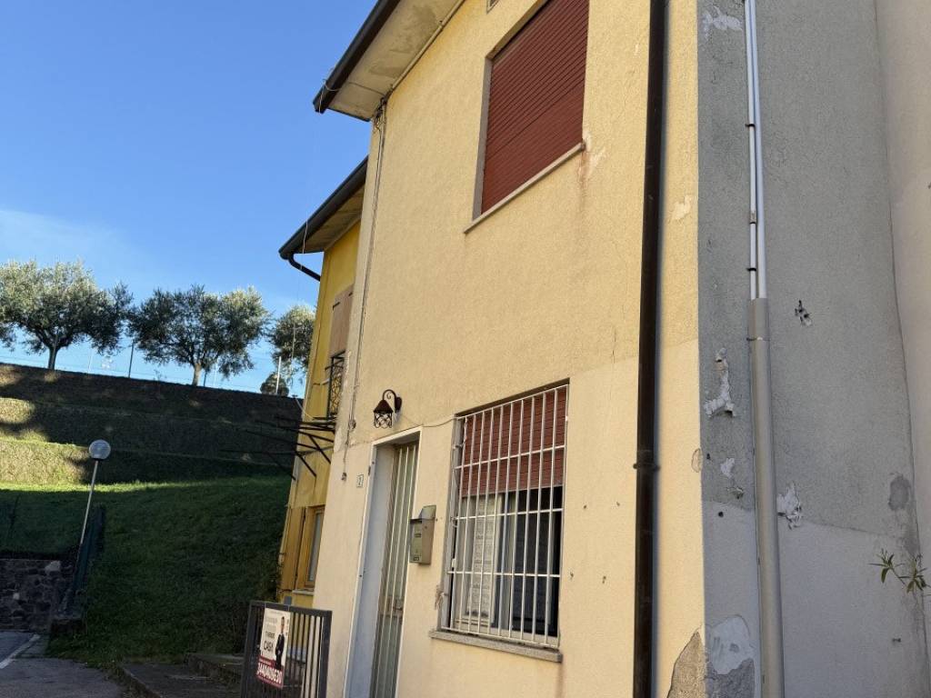 Villetta a schiera a Nogarole vicentino in via nobile - Foto 2