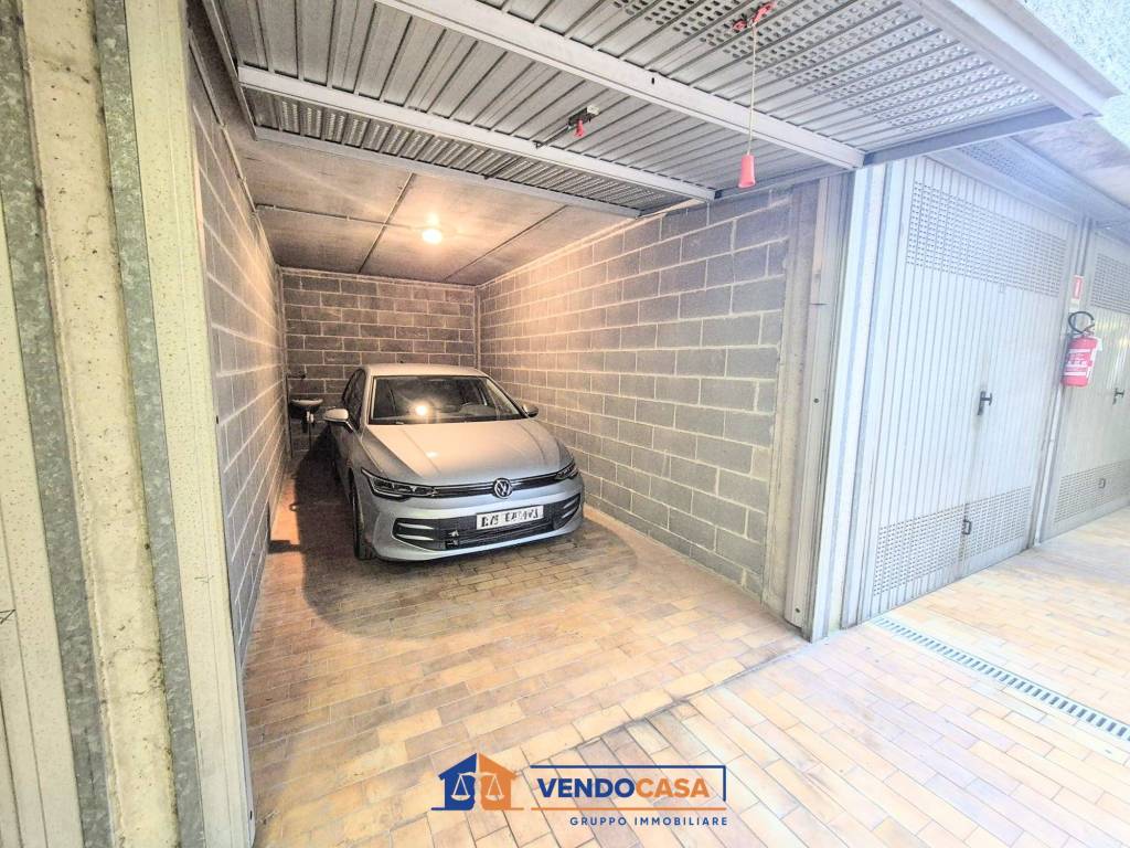 Box / garage a Finale ligure in Via Cesare Abba - Foto 3