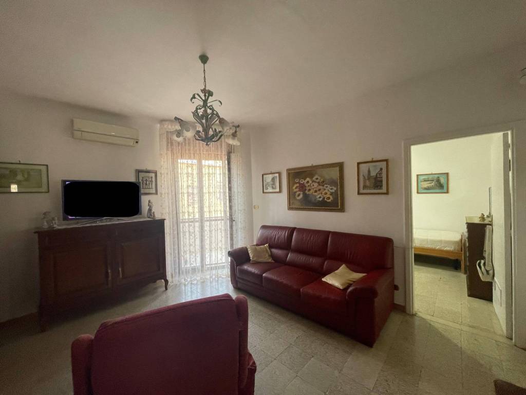 Appartamento a Ginosa in Via Salvo D'Acquisto - Foto 2