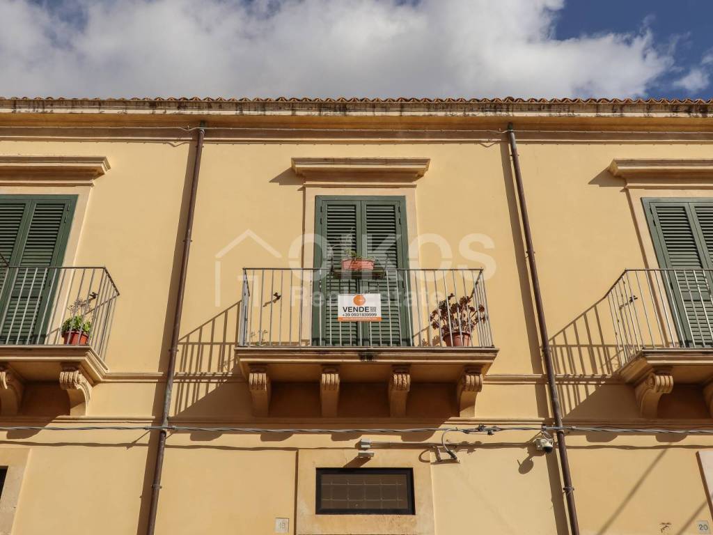 Palazzo / stabile a Noto in Via Silvio Spaventa, 14 - Foto 2