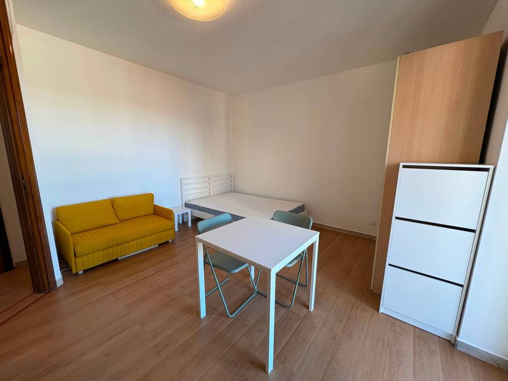 Appartamento a Somma lombardo in Via Giuseppe Mazzini, 2 - Foto 2