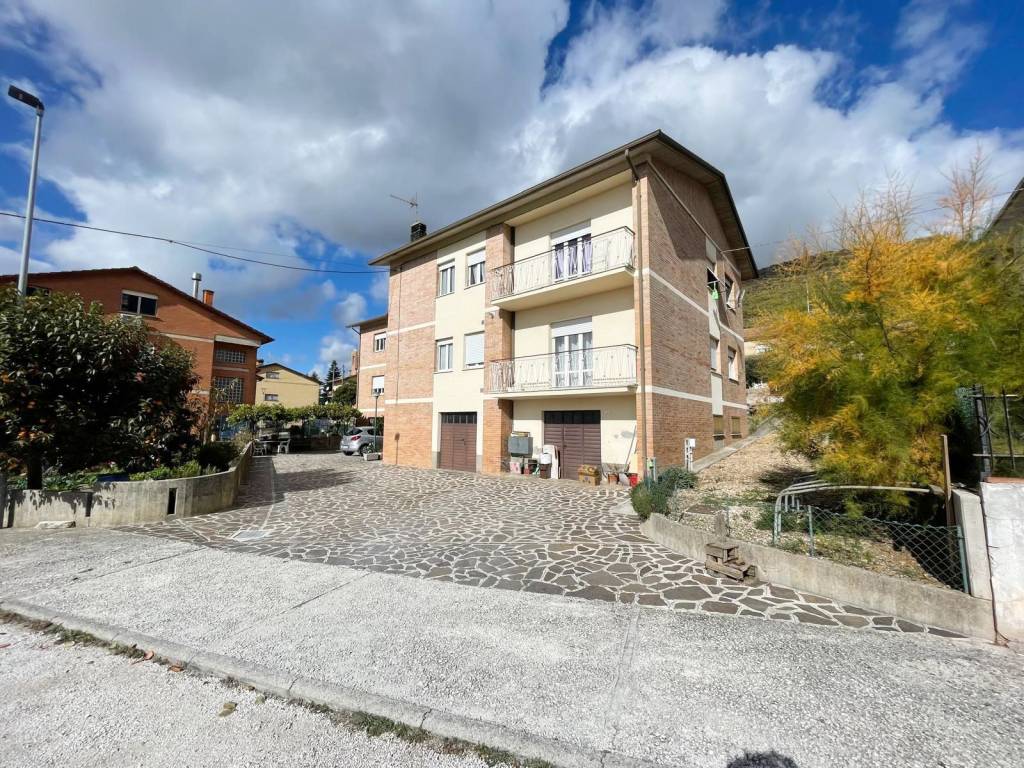Appartamento a Gubbio in Via della Chiesina - Foto 2