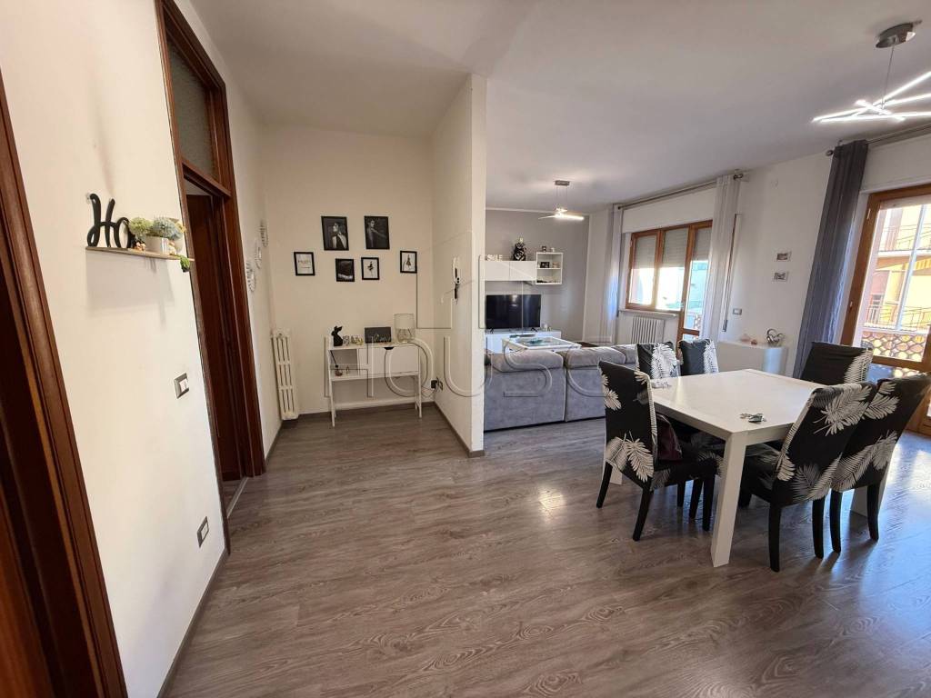 Appartamento a Umbertide in Via della Luna - Foto 3