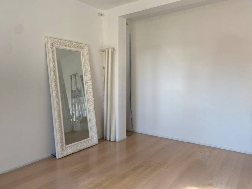 Appartamento a Rimini in Viale Giovanni Pascoli, 46 - Foto 3