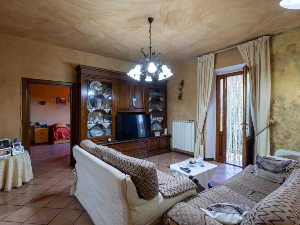 Appartamento a Castelfranco piandisco in Via Vittorio Emanuele, Faella - Foto 2