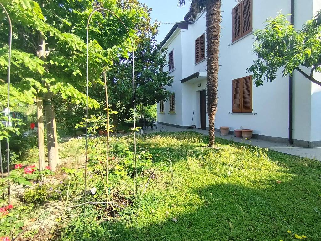 Villa a Alfonsine in Via Divisione Cremona - Foto 3