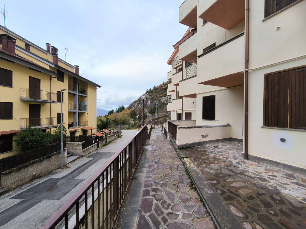 Appartamento a Lucoli in Via delle Betulle - Foto 2