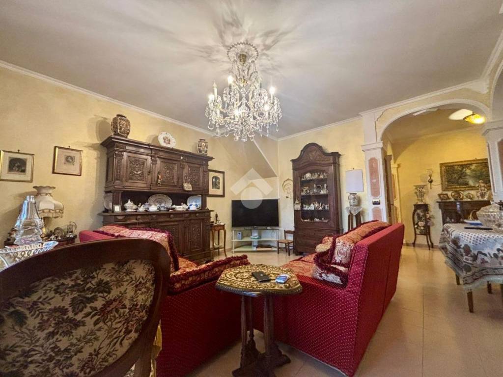 Appartamento a None in Via piero sola, 7 - Foto 2