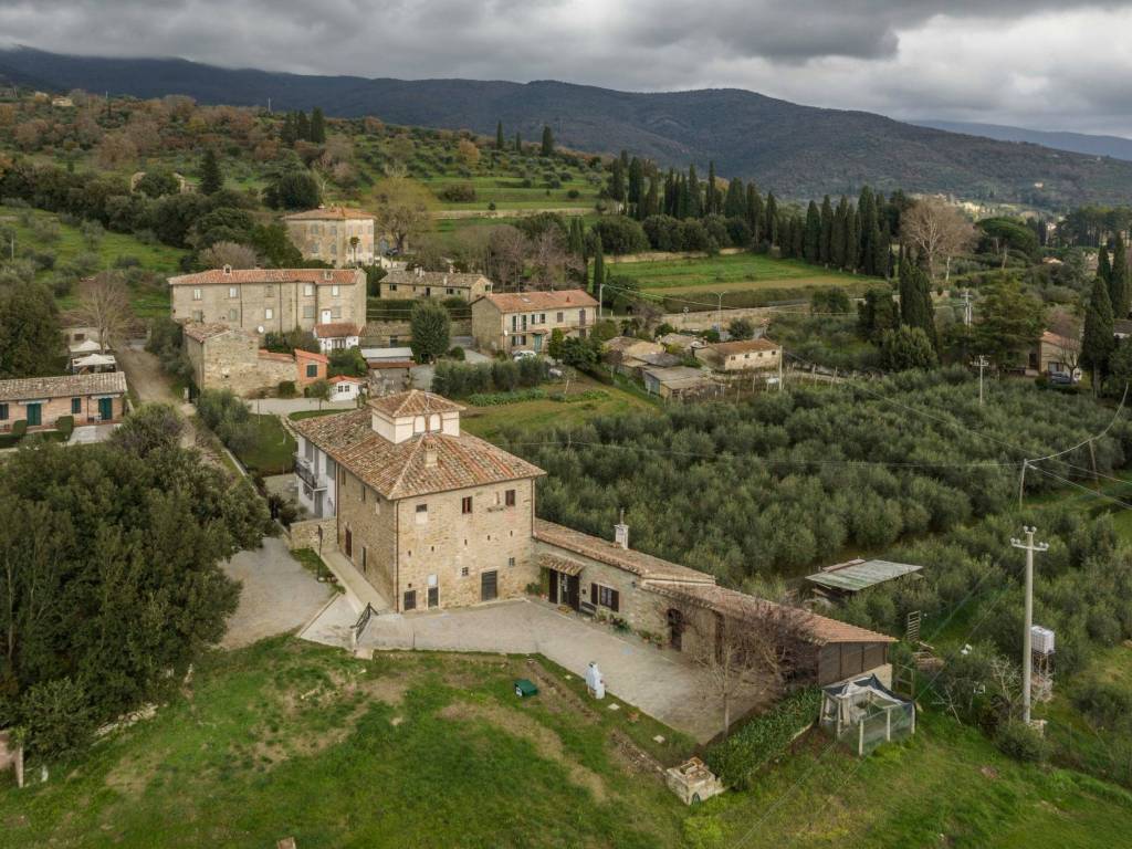 Palazzo / stabile a Cortona in Campaccio - Foto 4