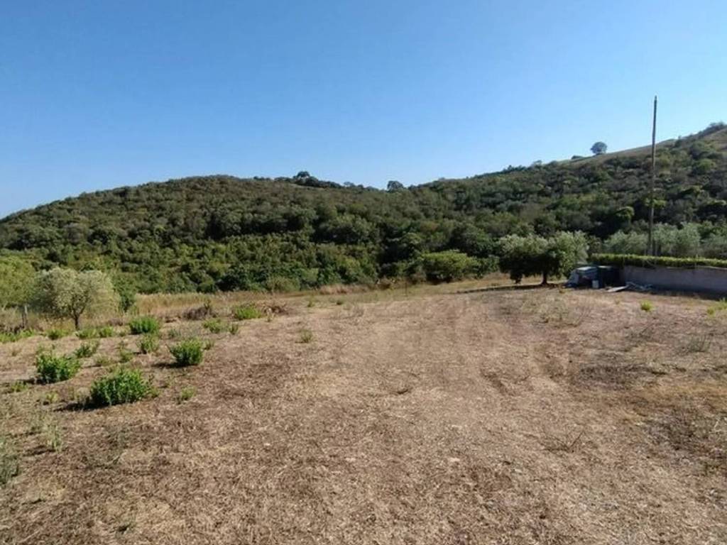 Terreno a Santa marinella in Via Colfiorito No Number - Foto 3