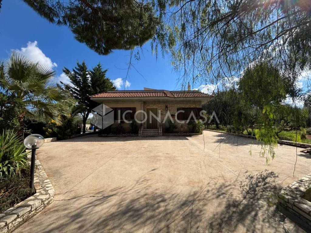 Villa a Andria in Contrada Coda di Volpe - Foto 2