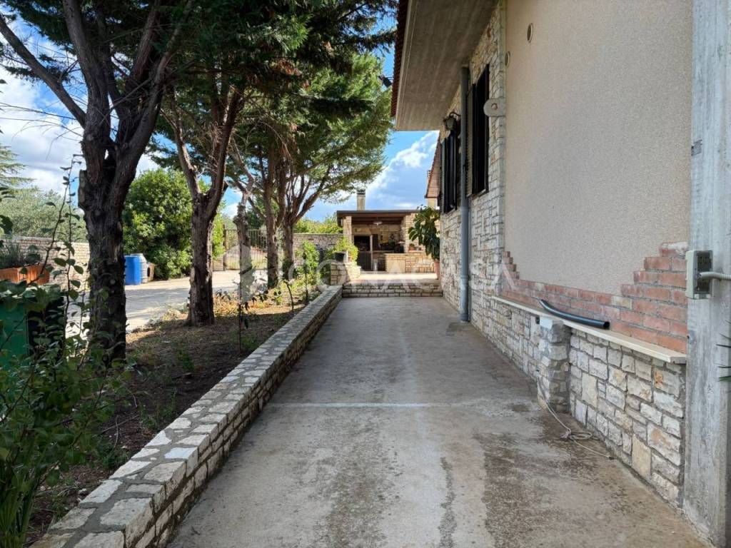 Villa a Andria in Contrada Coda di Volpe - Foto 4