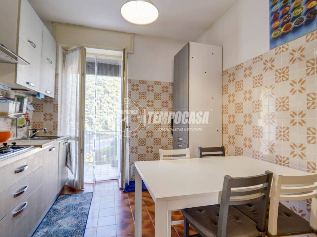Appartamento a Jerago con orago in Via Besnate 27 - Foto 3