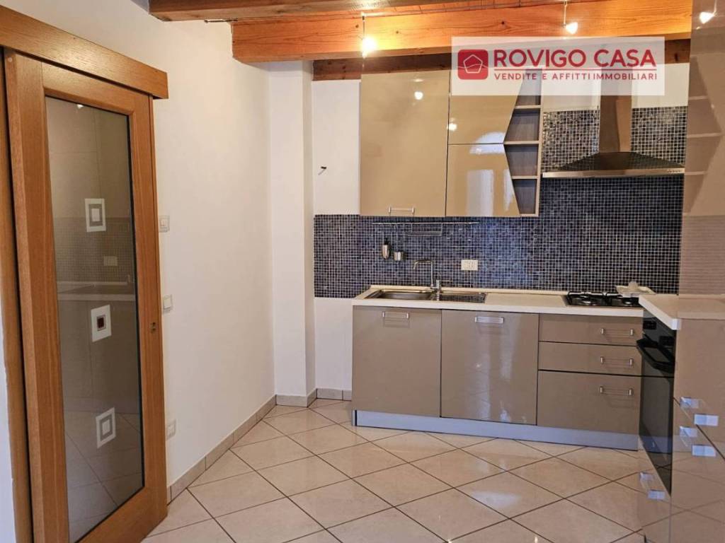 Appartamento a Rovigo in via l. boscolo, 1 - Foto 3