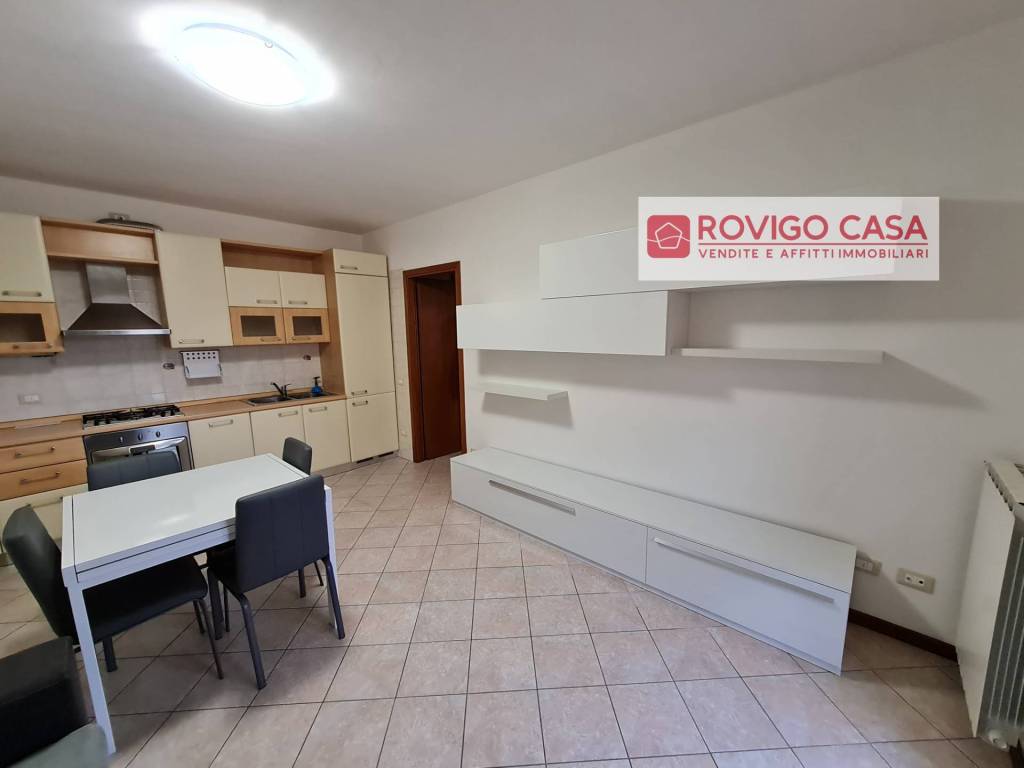 Appartamento a Rovigo in via f. cilea, 10 - Foto 3