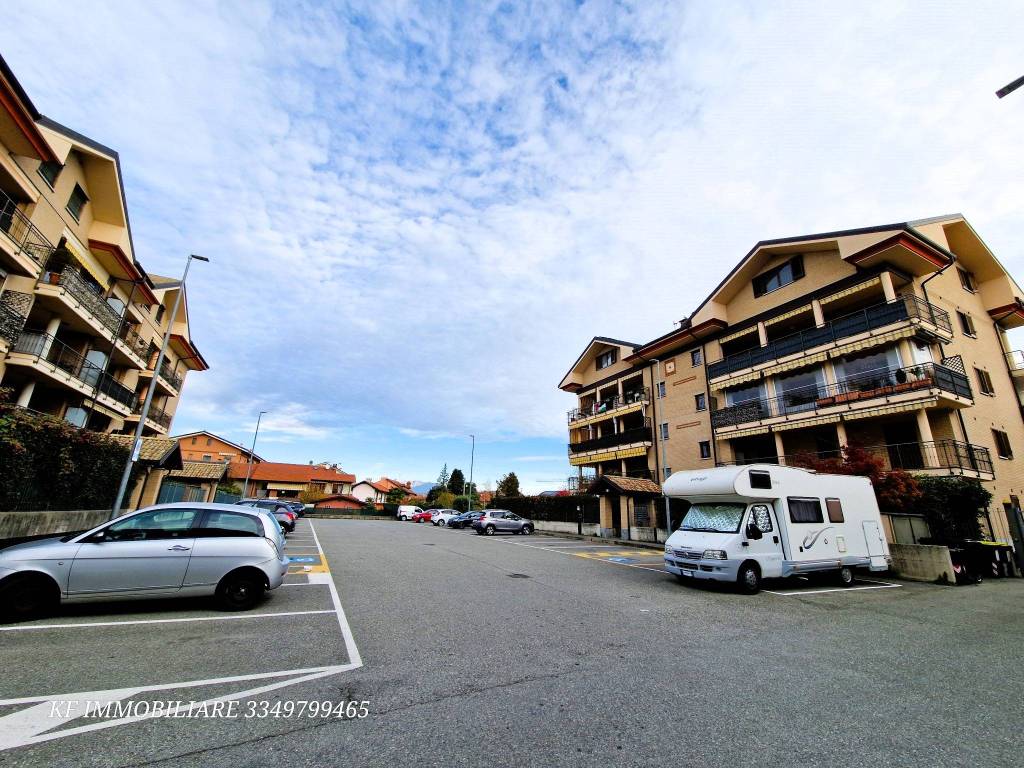 Appartamento a Caselle torinese in Via delle Fabbriche, 142 - Foto 4